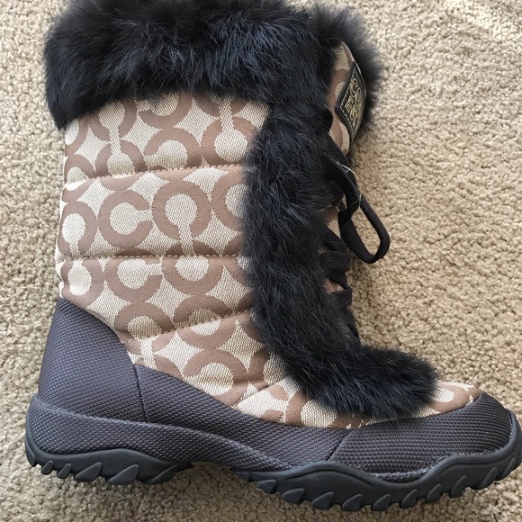 COACH Jennie Fur Boots - Picture 4 of 7